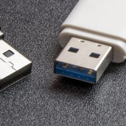 cara mengembalikan file yang terhapus di flashdisk 4