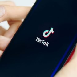 Advantages and Disadvantages of TikTok