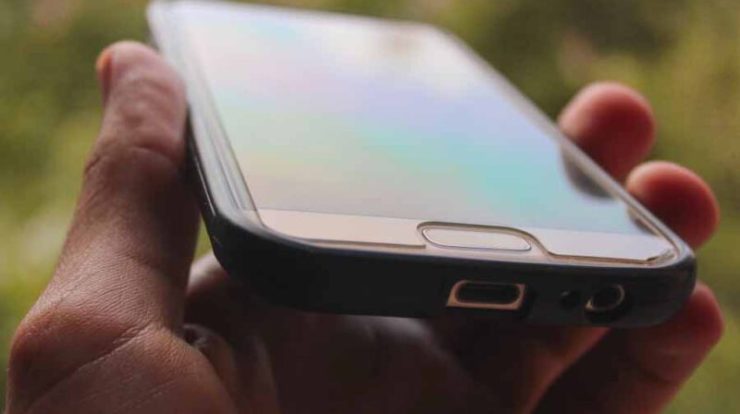 Cara Membersihkan Jamur Di Hp 1 cara membersihkan jamur di hp cara menghilangkan jamur di hp Nassim All @nassim na unsplash 800x533 1